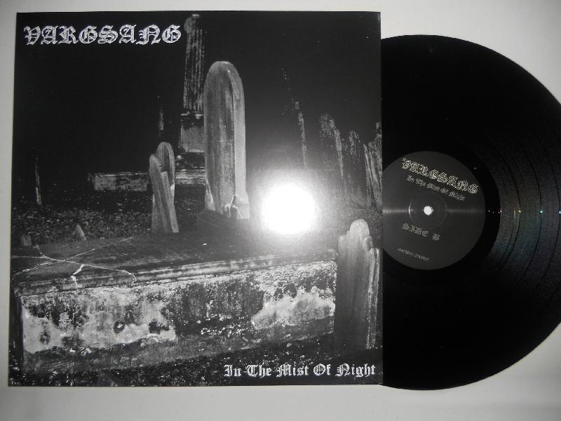 Vargsang - In The Mist Of Night